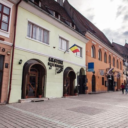 Residence Piata Sfatului Brașov Exterior foto