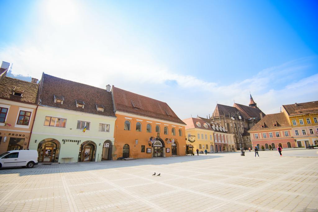 Residence Piata Sfatului Brașov Exterior foto